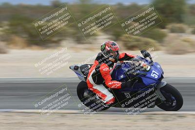 media/Nov-15-2025-Race Pace (Sat) [[8de605a2d8]]/Verified Riders/Turn 8 Inside (935am)/